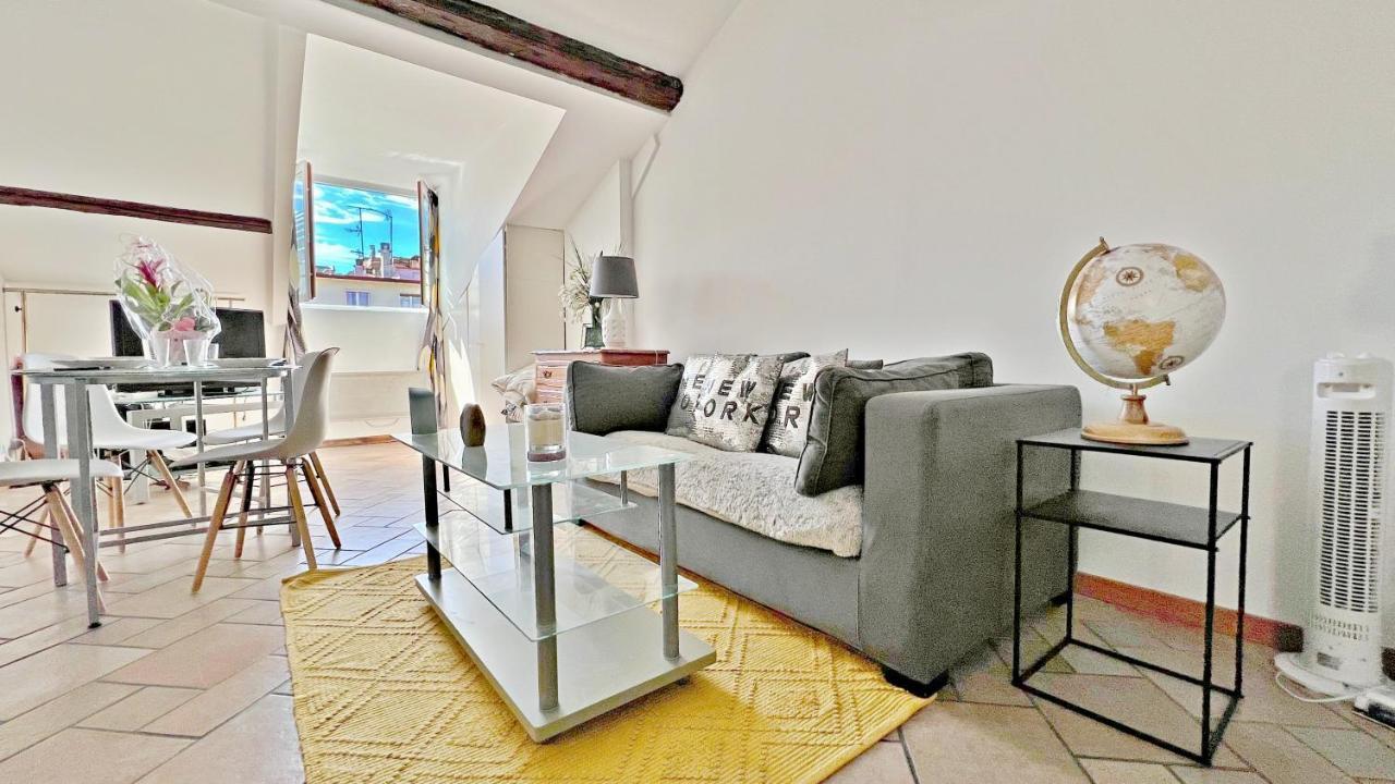 Apartamento Gold Town Niza Exterior foto